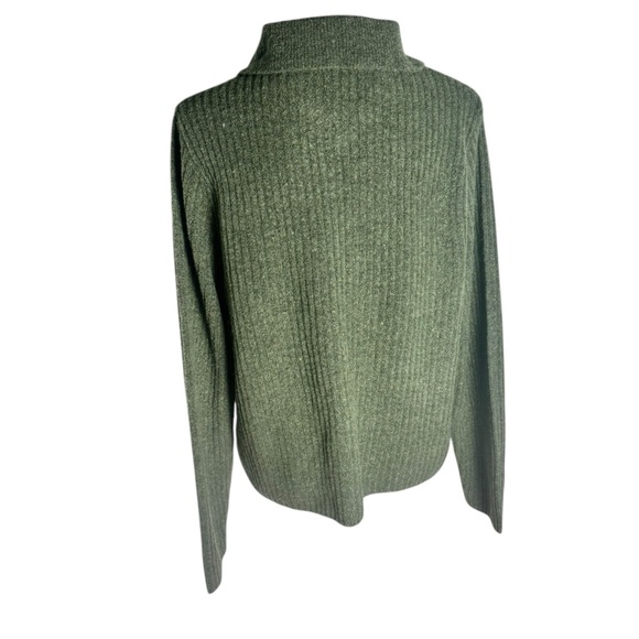 Abercrombie & Fitch Pearl Button Collared Cardigan in green XL NWT - Picture 3 of 6